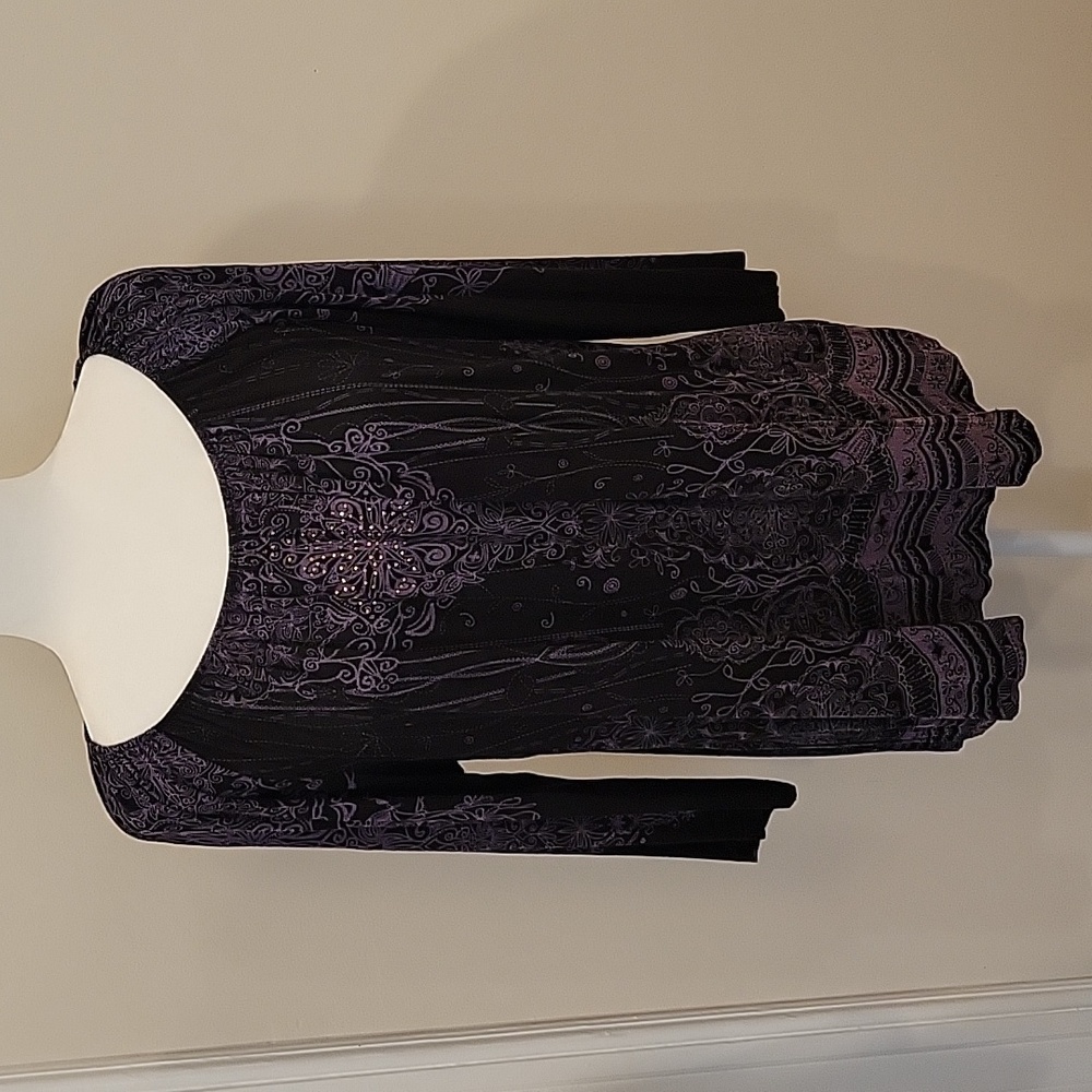 Vanilla Sugar Studded 3/4 Sleeve Top